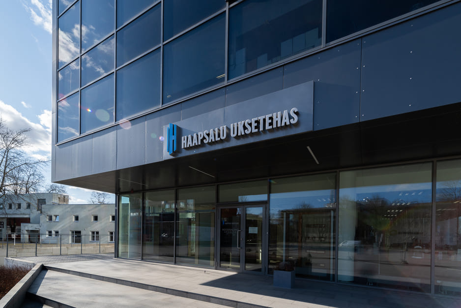 Kileprof — Haapsalu Uksetehase müügisalong