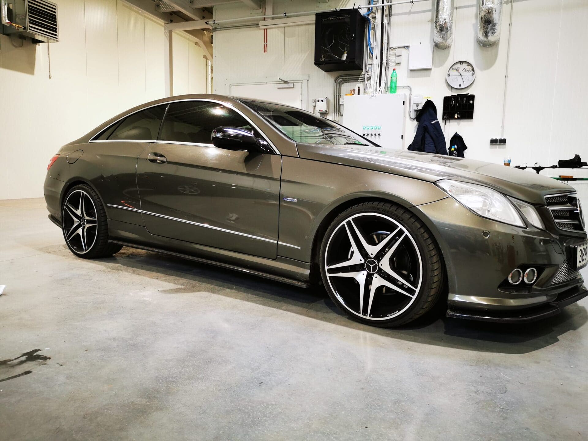 Kileprof — Mercedes-Benz E-Klass Kupee