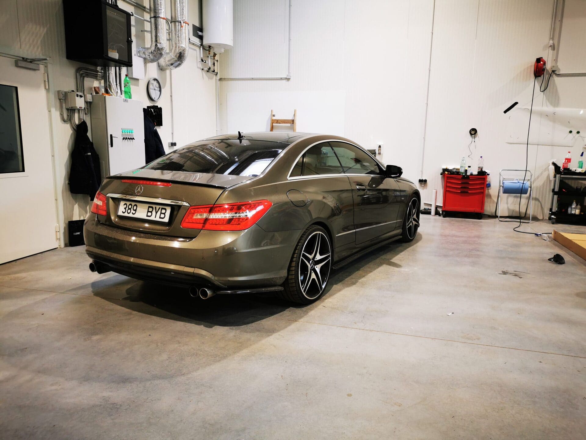 Kileprof — Mercedes-Benz E-Klass Kupee