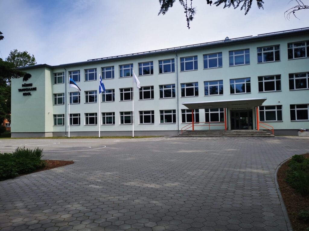 Школа Таммсааре в Пярну
